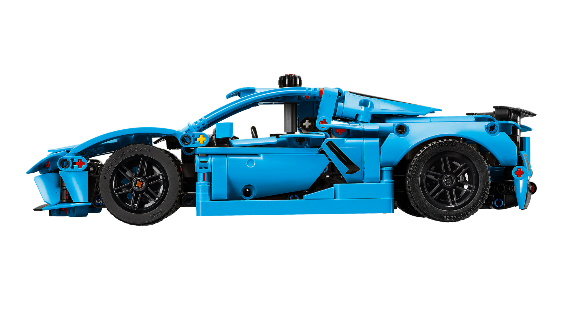 LEGO Technic Chevrolet Corvette Stingray Blue (42217) Side Profile